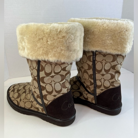 Coach Nikole Signature Khaki Chestnut Boots w/Fur Lining Size 10 - Picture 3 of 10